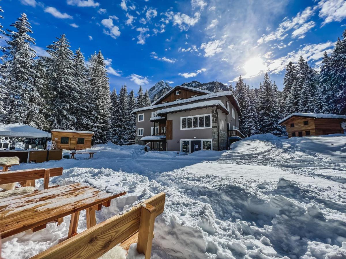Chalet Queen Hotel Canazei Exterior photo